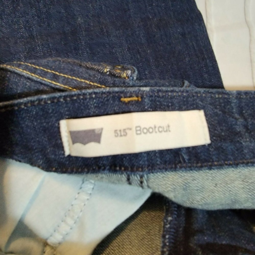 Levi's 515 Womens Denim Boot cut Jeans stretch Size 14 L Pocket Accents NWOT - Picture 4 of 6
